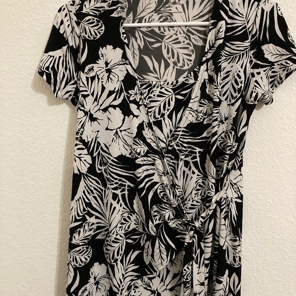 Nursing/Maternity top by Motherhood maternity - Picture 1 of 3